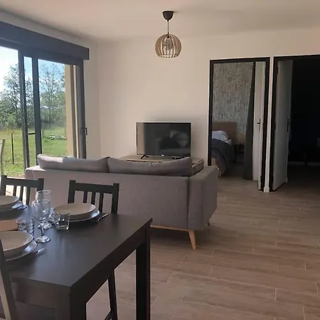 Les Granges בית נופש *