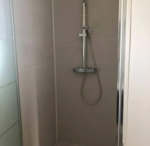 Les Granges بيت للعطل Reilhaguet