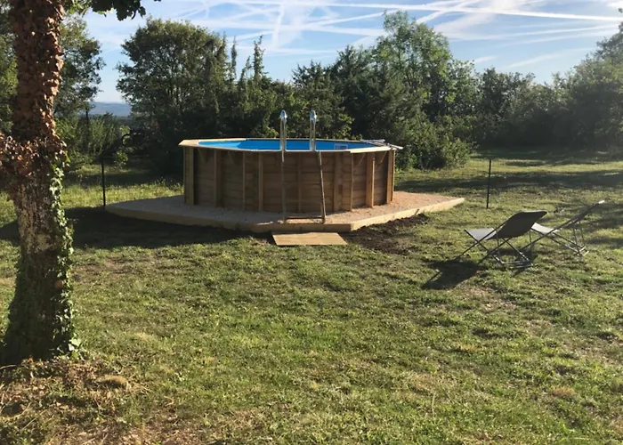 Les Granges بيت للعطل *